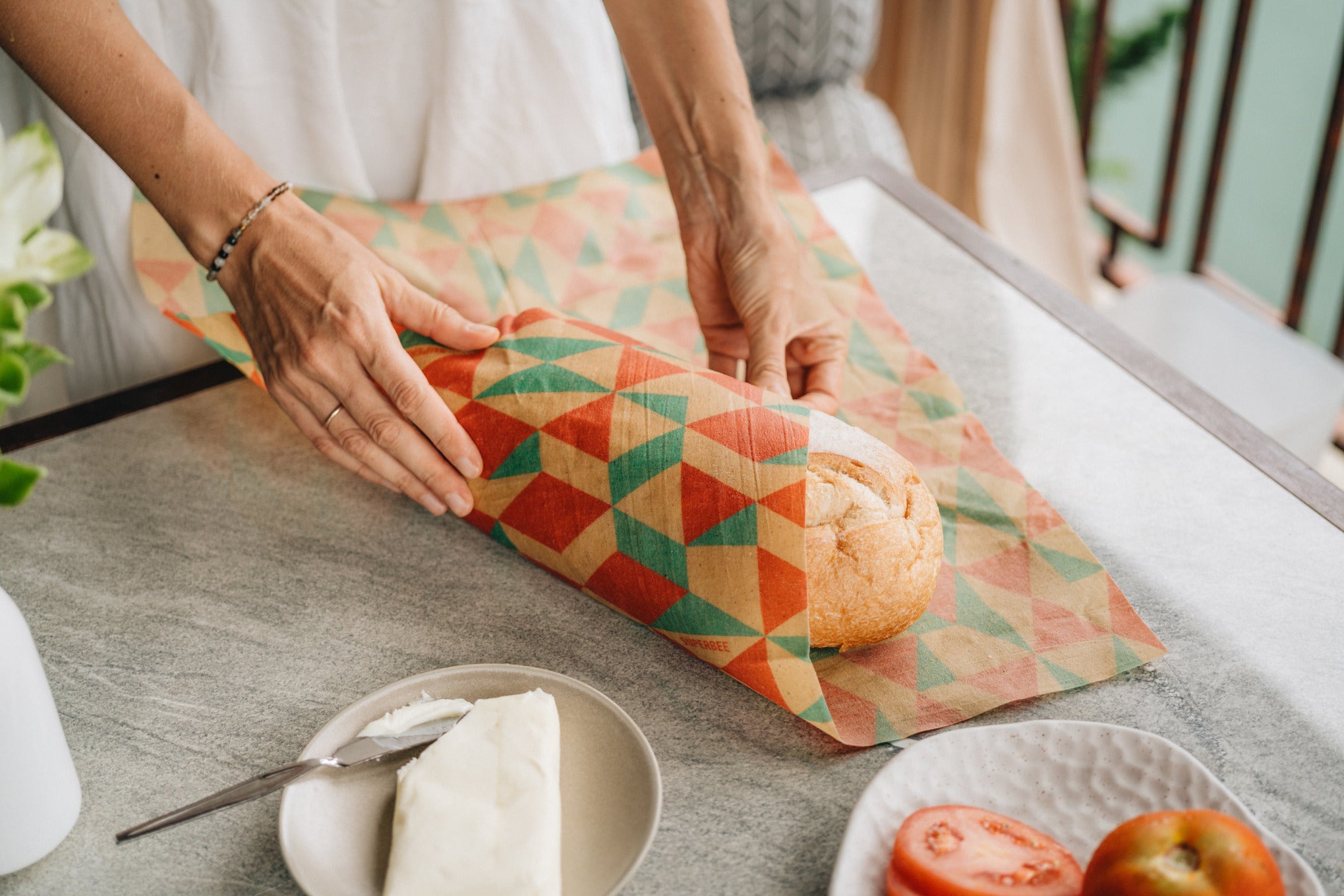 Cleaning Beeswax Wraps Guide: How to Keep Your Wraps Fresh and Effective